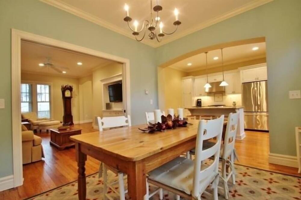 Photo of Kitchen in Chautauqua