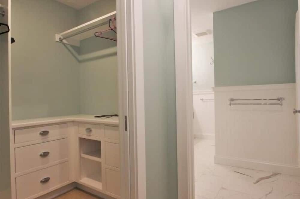 Photo of Bathroom in Chautauqua