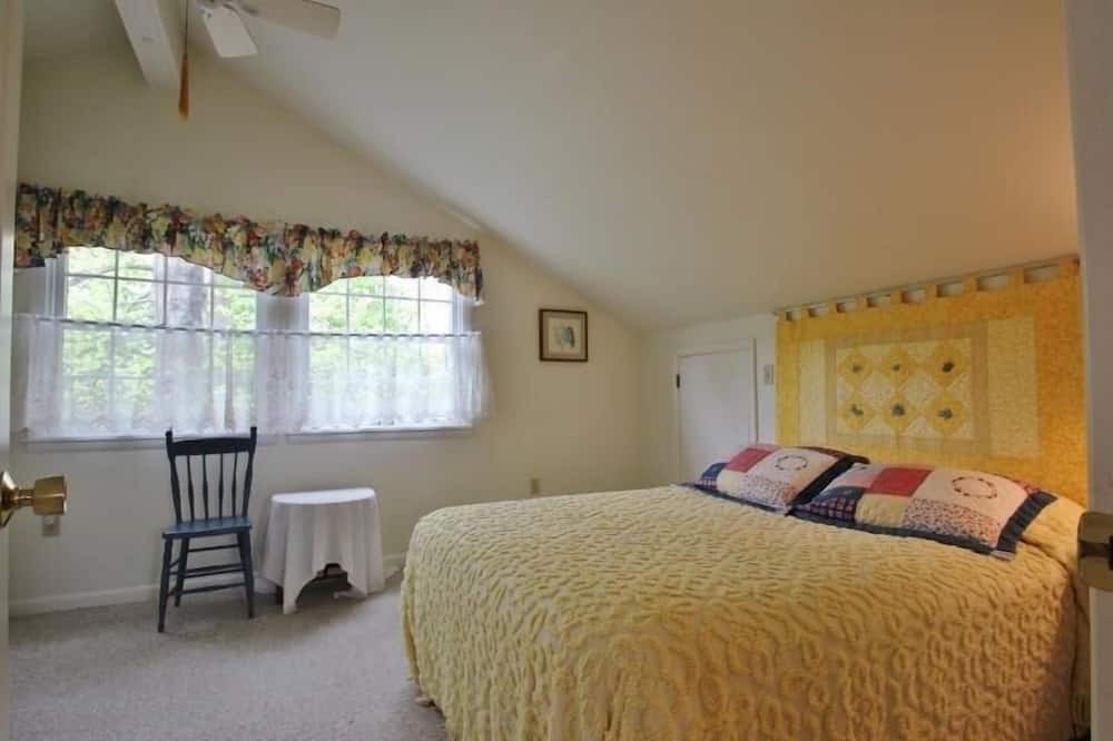 Photo of Bedroom in Chautauqua