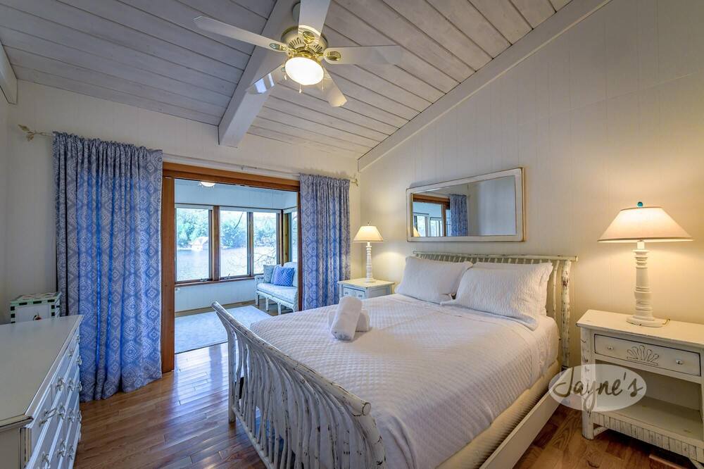 Photo of Bedroom in Torrance