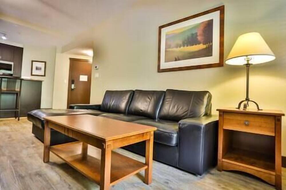 Photo of Livingroom in East Kootenay