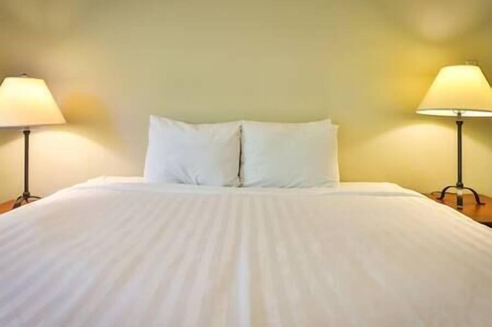 Photo of Bedroom in East Kootenay