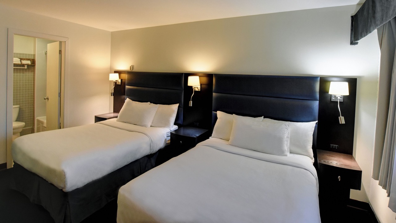 Photo of Bedroom in Rouyn-Noranda