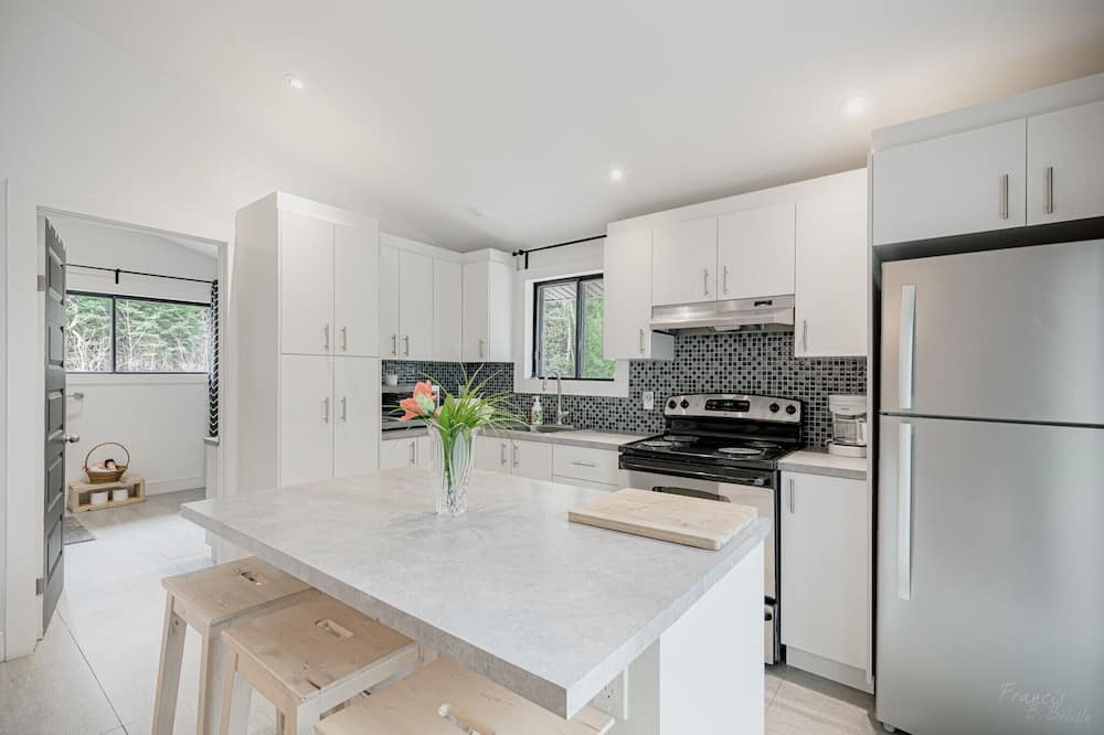 Photo of Kitchen in Saint-Sauveur