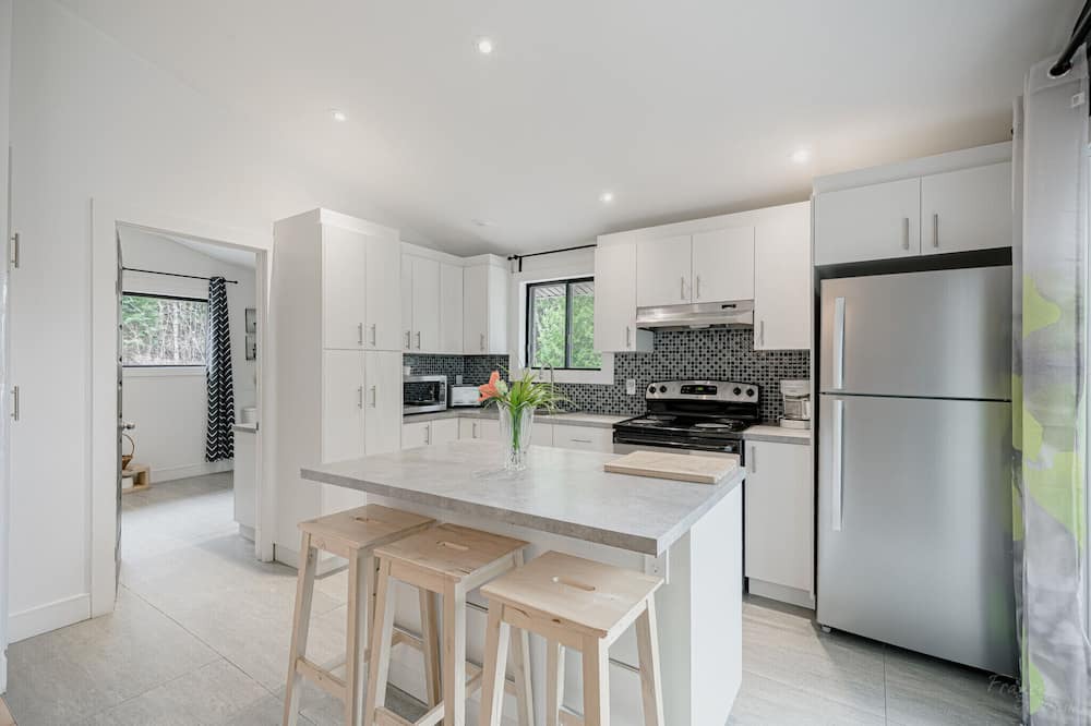 Photo of Kitchen in Saint-Sauveur
