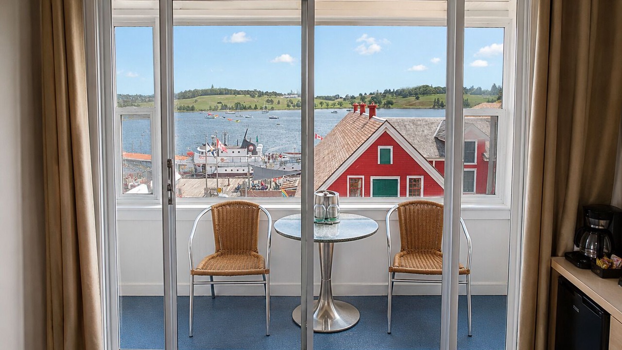 Photo of Bedroom in Lunenburg