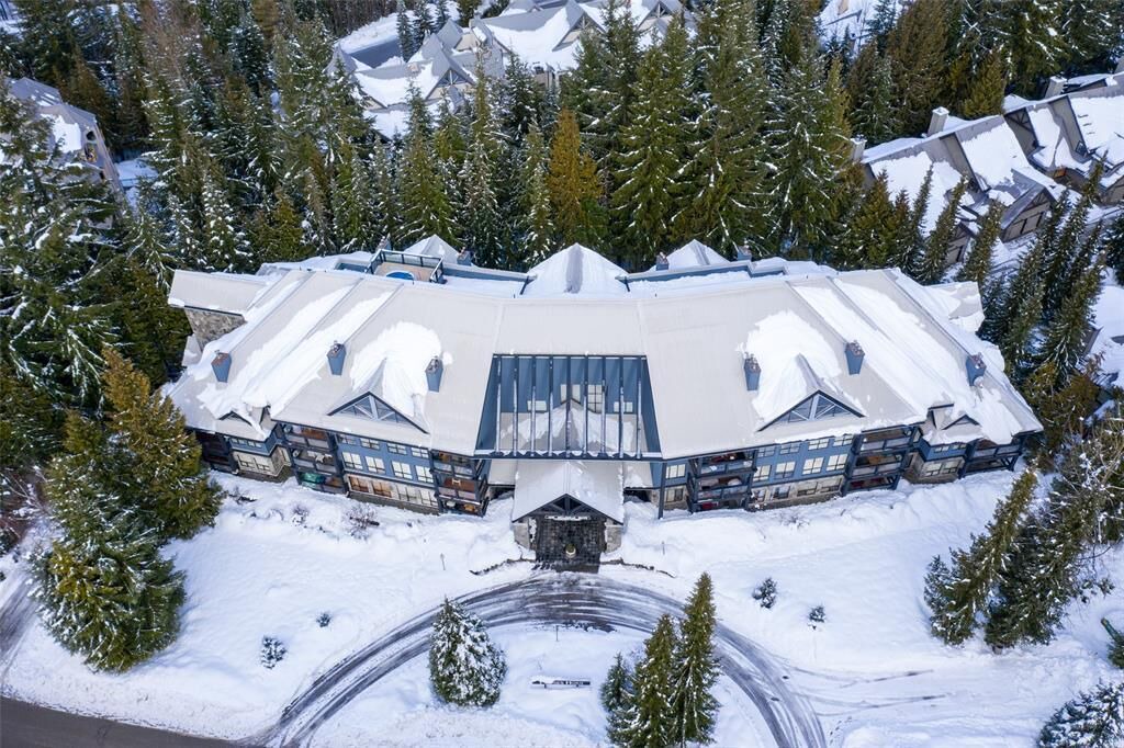Photo of Outdoor in Upper Village