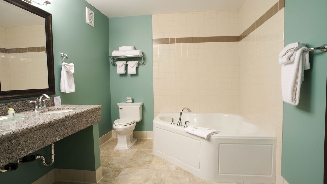 Photo of Bathroom in Carlyle