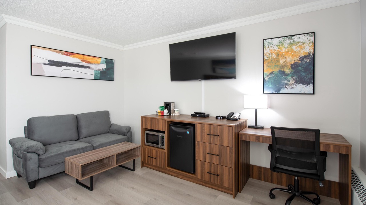 Photo of Bedroom in Dawson Creek