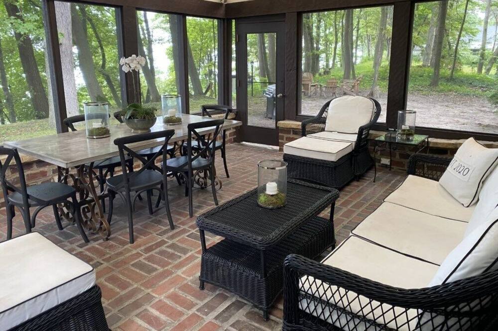 Photo of Outdoor in Lakeside