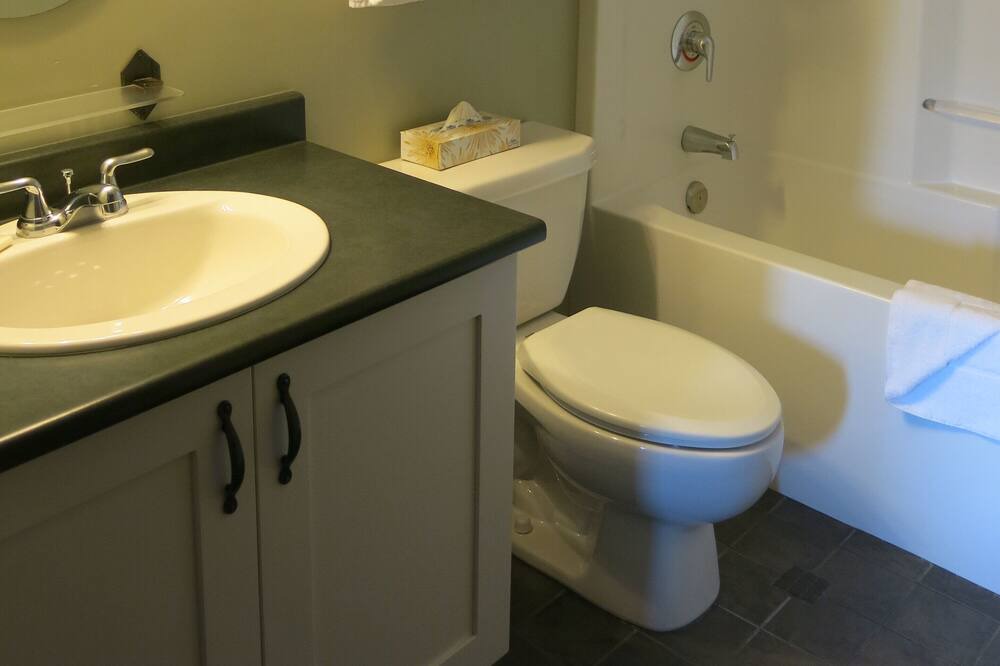 Photo of Bathroom in Panorama