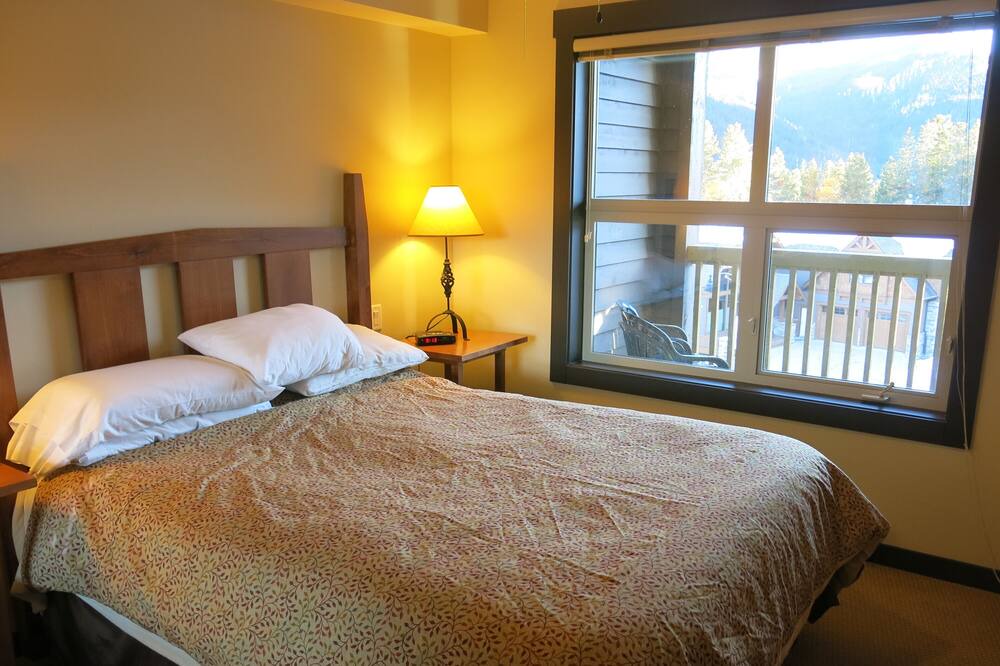Photo of Bedroom in Panorama