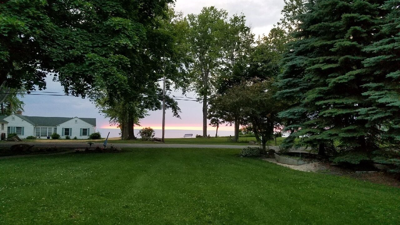 Photo of Outdoor in Madison-on-the-Lake
