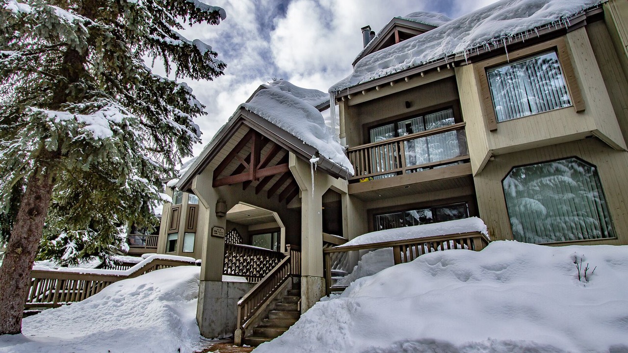 Photo of Outdoor in Upper Village