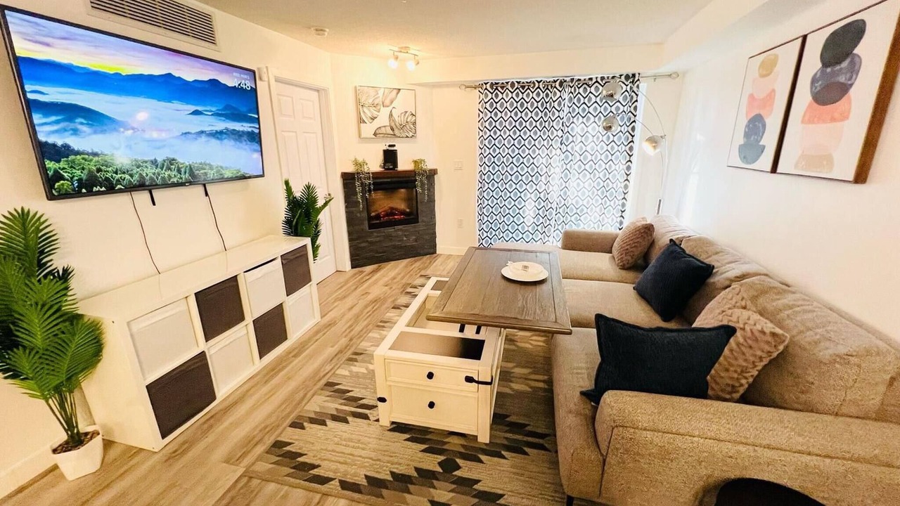 Photo of Livingroom in Downtown Edmonton