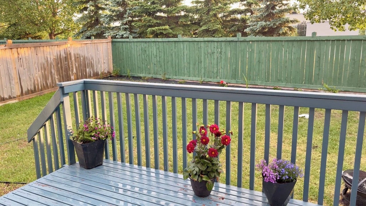 Photo of Livingroom in Northwest Edmonton