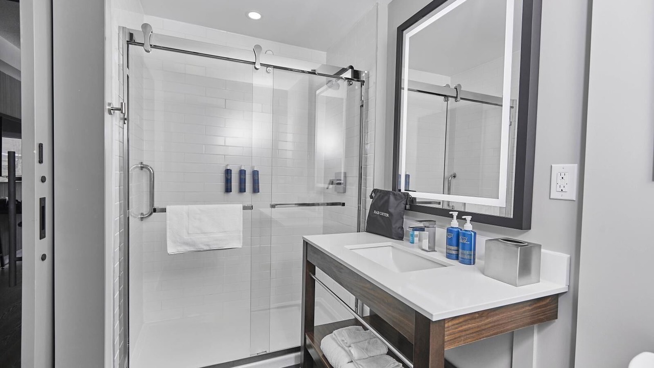 Photo of Bathroom in Clearview
