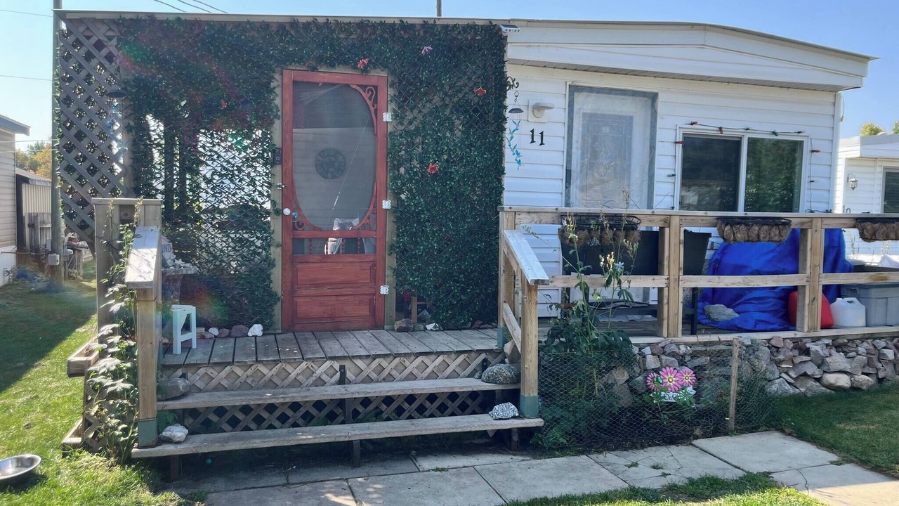 Photo of Others in Markerville