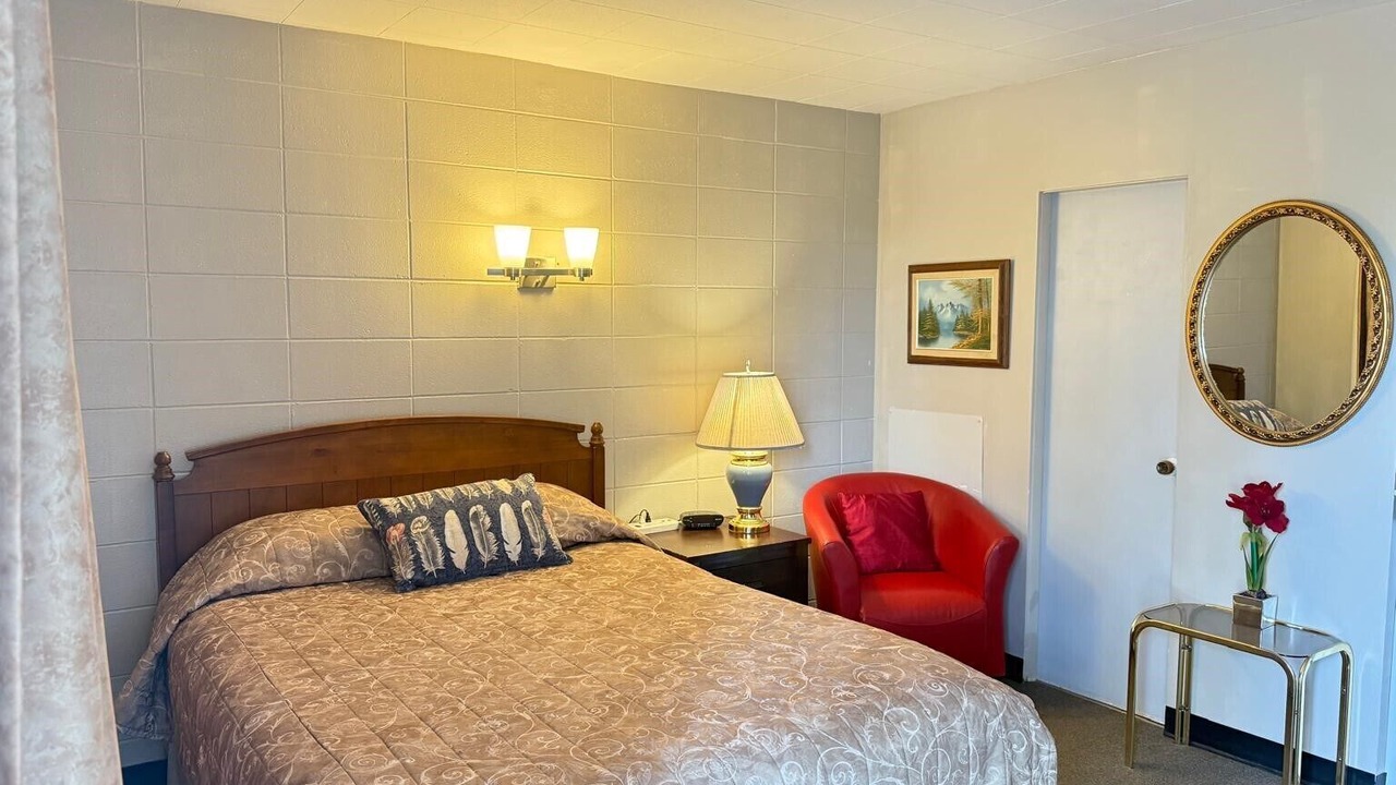 Photo of Bedroom in Athabasca