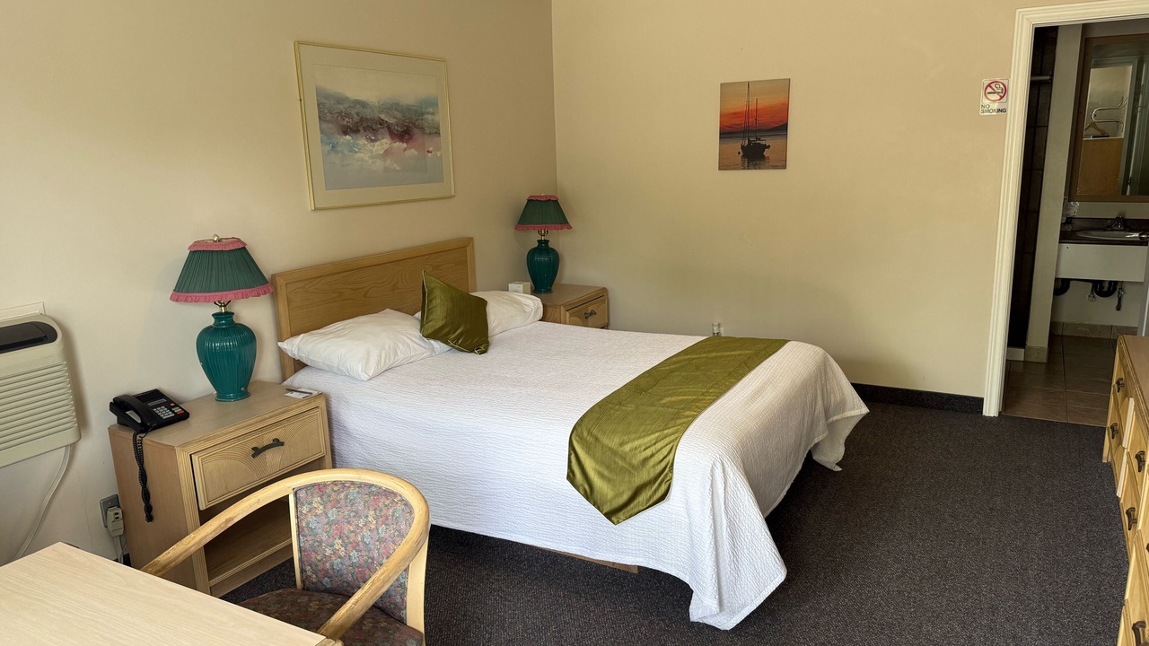Photo of Bedroom in Dunnville