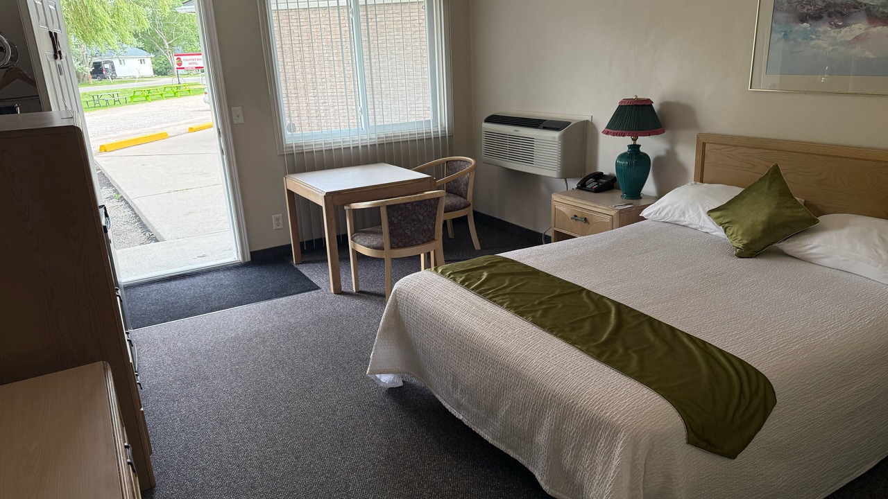 Photo of Bedroom in Dunnville