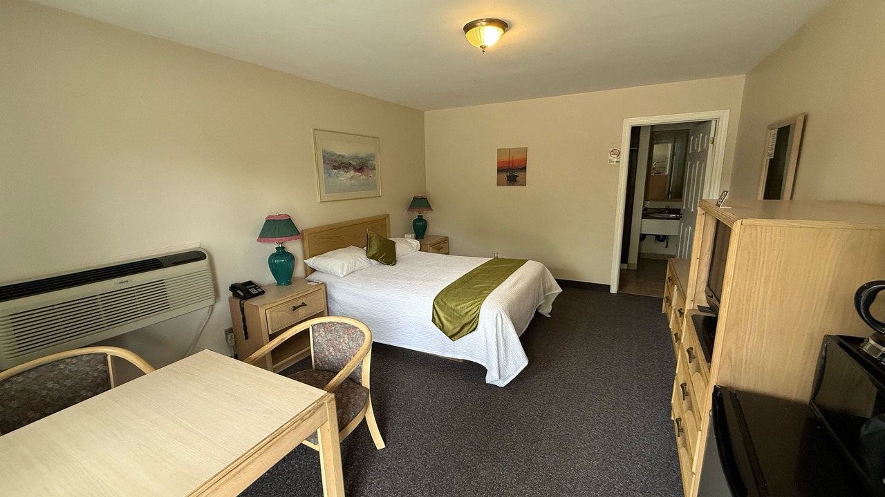 Photo of Bedroom in Dunnville