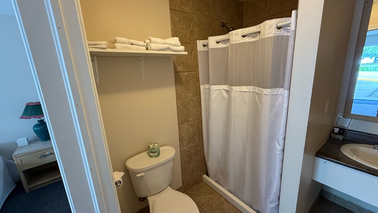 Photo of Bathroom in Dunnville