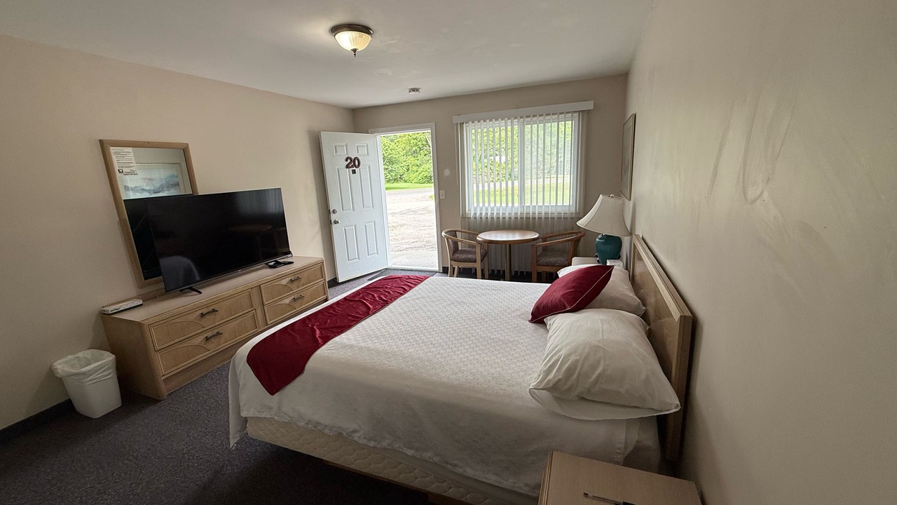 Photo of Bedroom in Dunnville