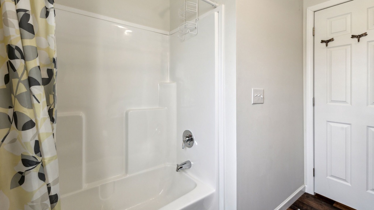 Photo of Bathroom in Port Clinton