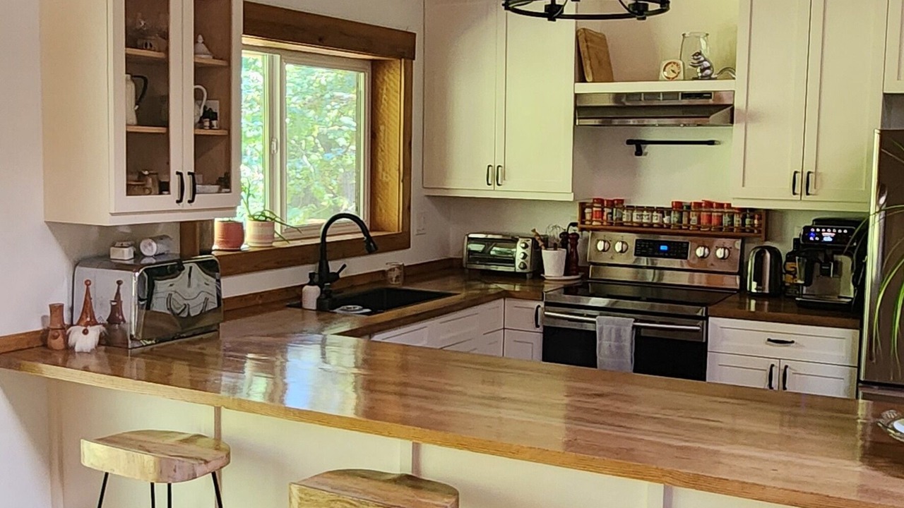 Photo of Kitchen in Yellow Point