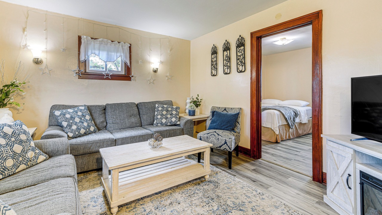 Photo of Livingroom in Lackawanna