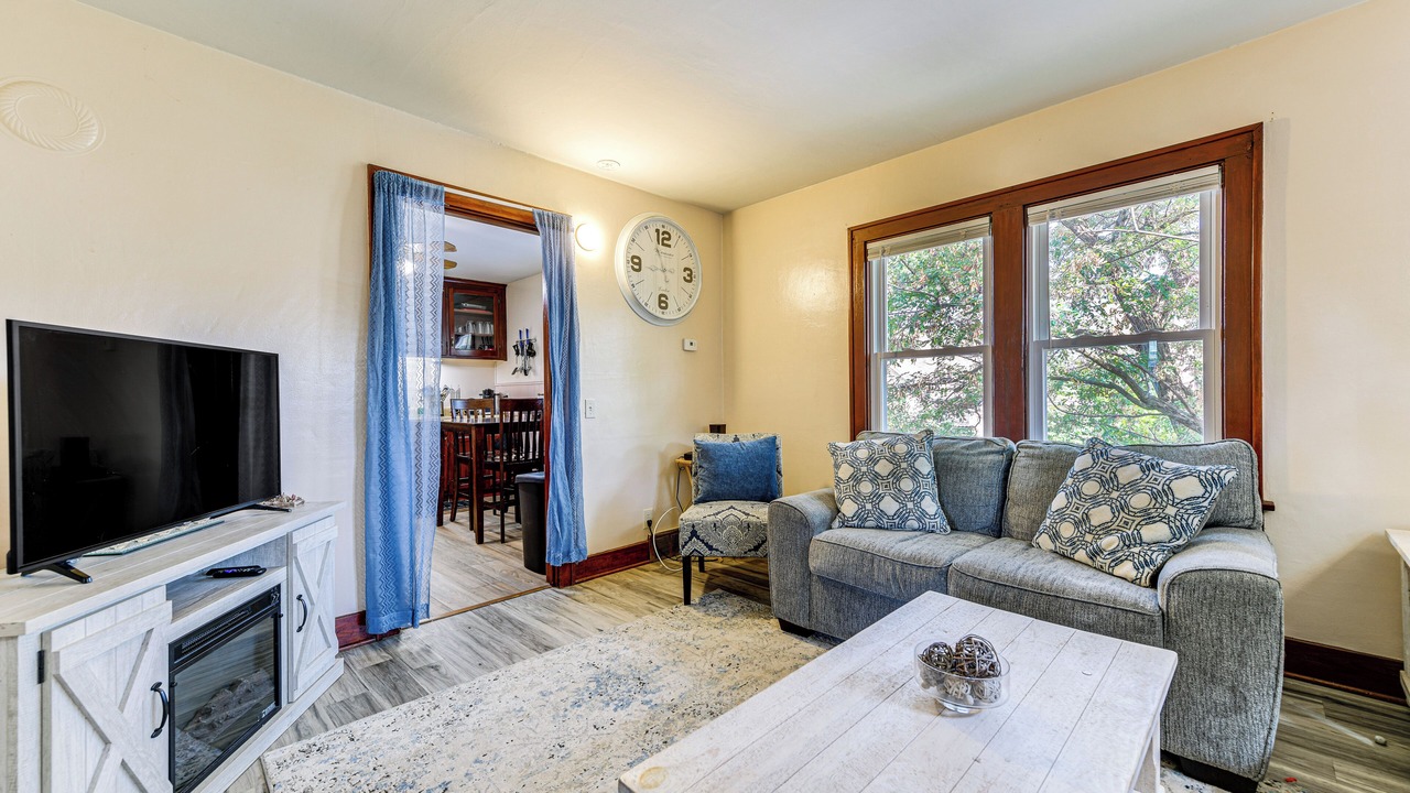 Photo of Livingroom in Lackawanna