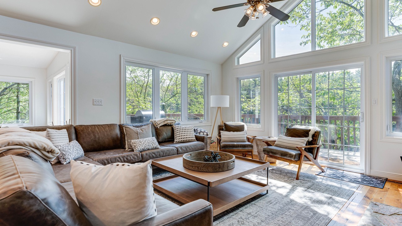 Photo of Livingroom in Georgian Bay