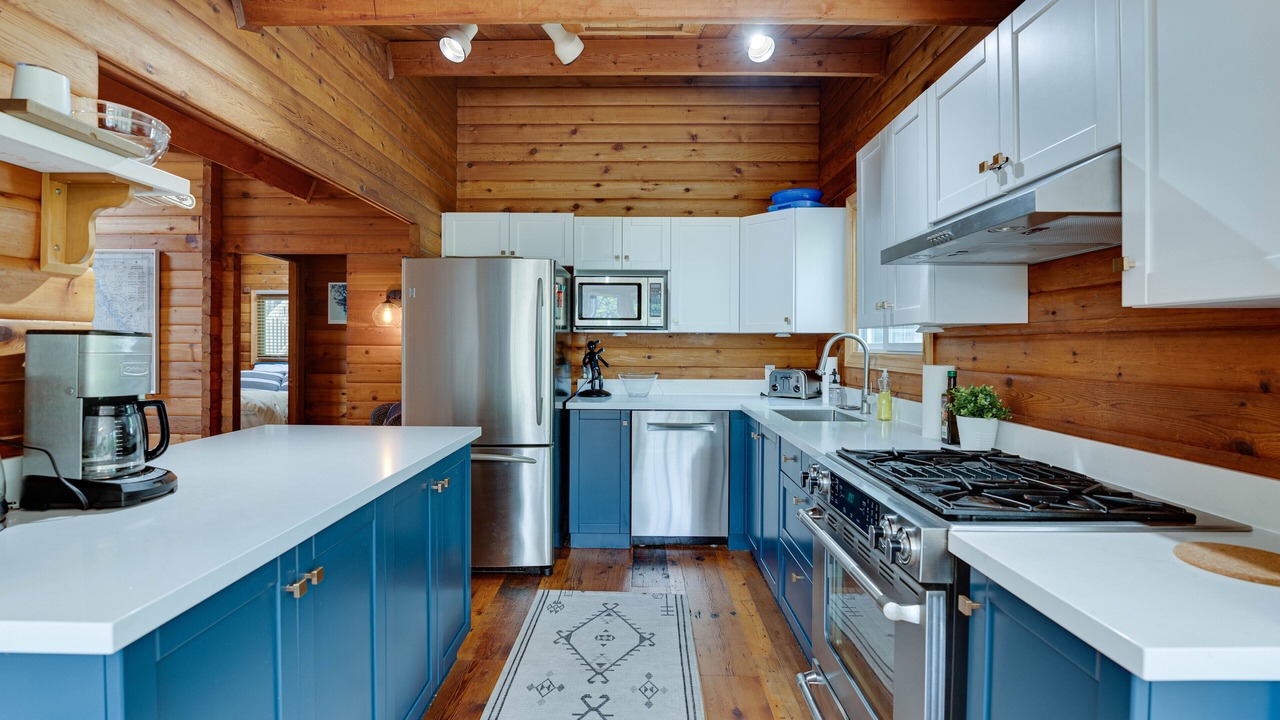 Photo of Kitchen in Georgian Bay