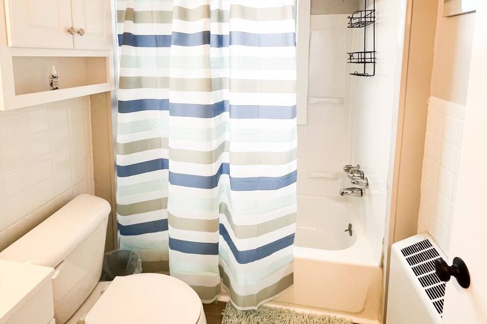Photo of Bathroom in Kamm's Corners