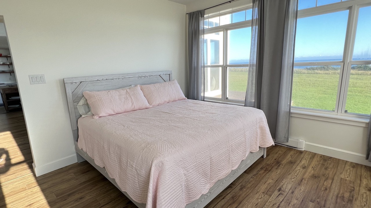 Photo of Bedroom in Sea View