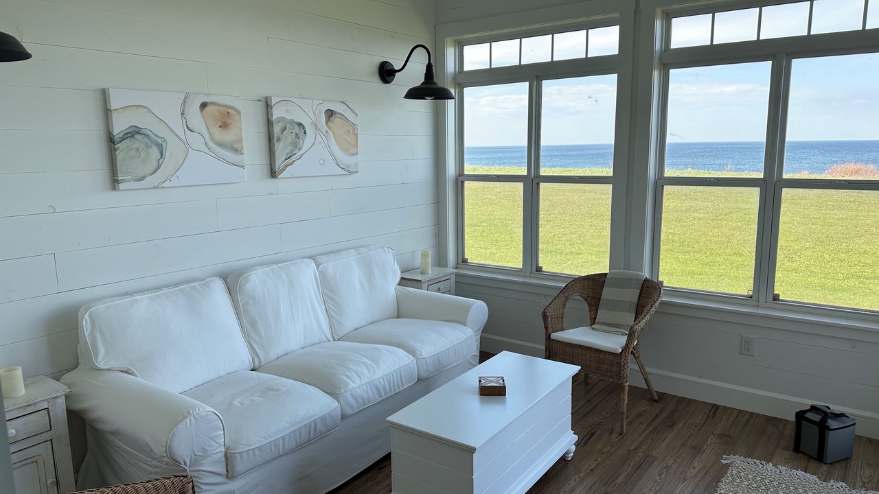 Photo of Livingroom in Sea View