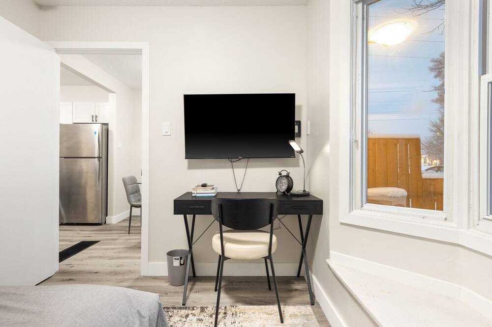 Photo of Bedroom in Ottawa Division