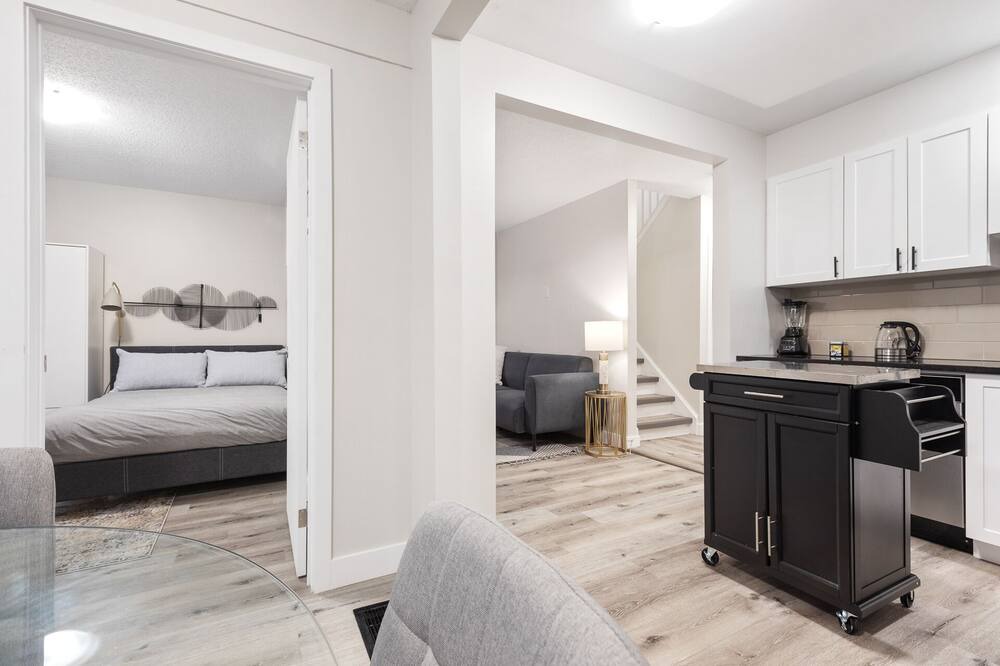 Photo of Bedroom in Ottawa Division