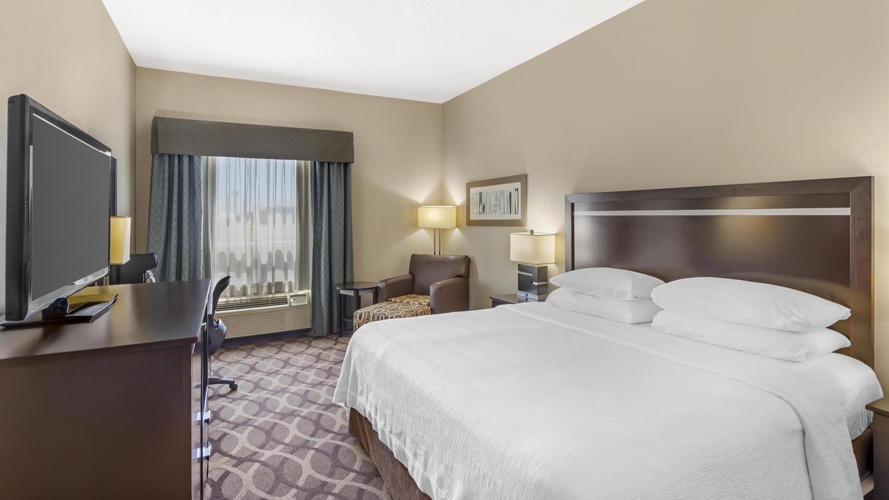 Photo of Bedroom in Airport Corporate