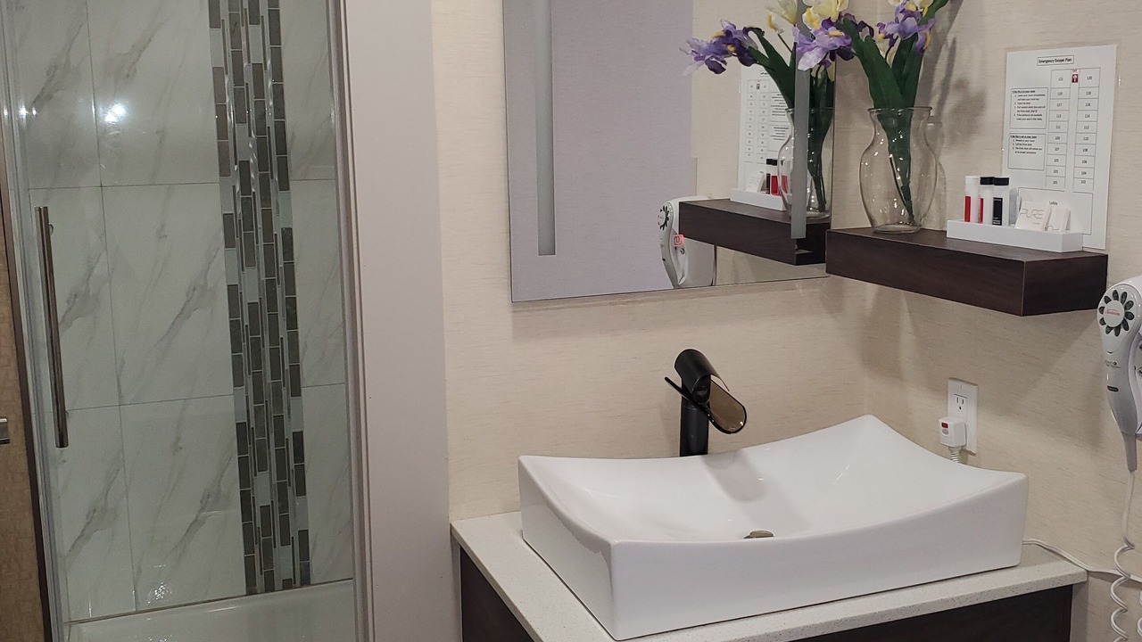 Photo of Bathroom in Medicine Hat