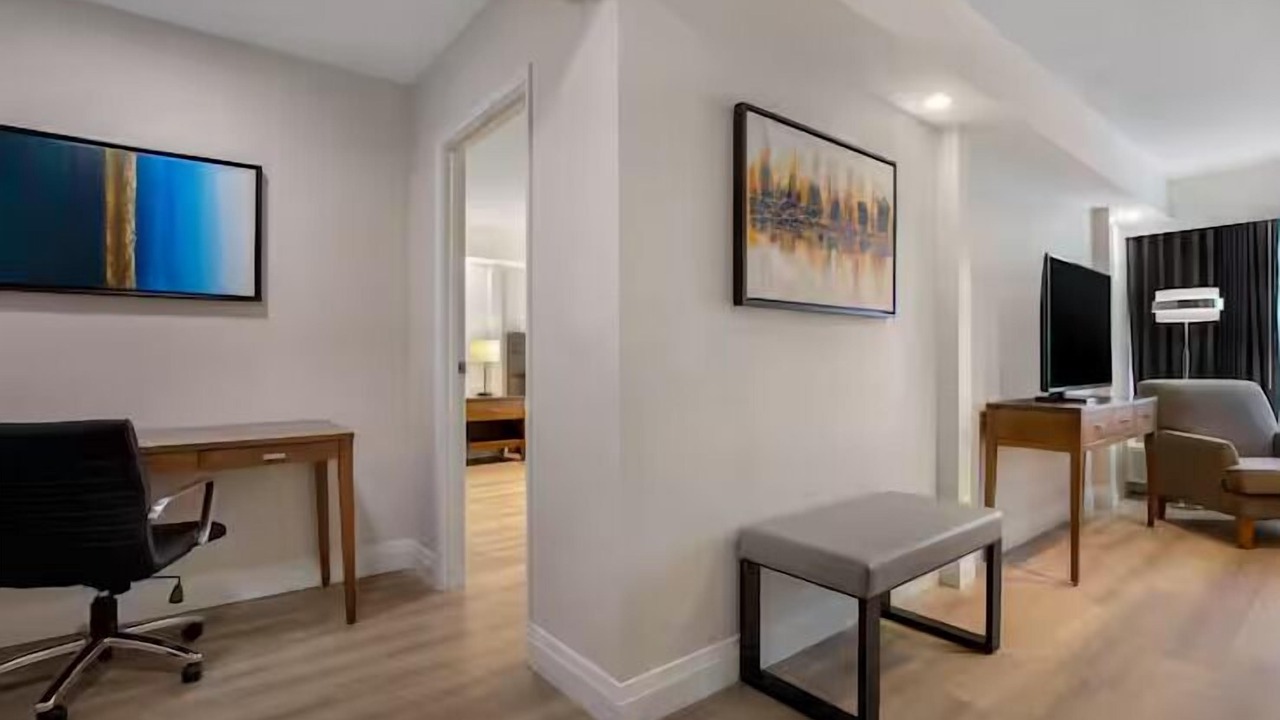 Photo of Bedroom in Downtown London