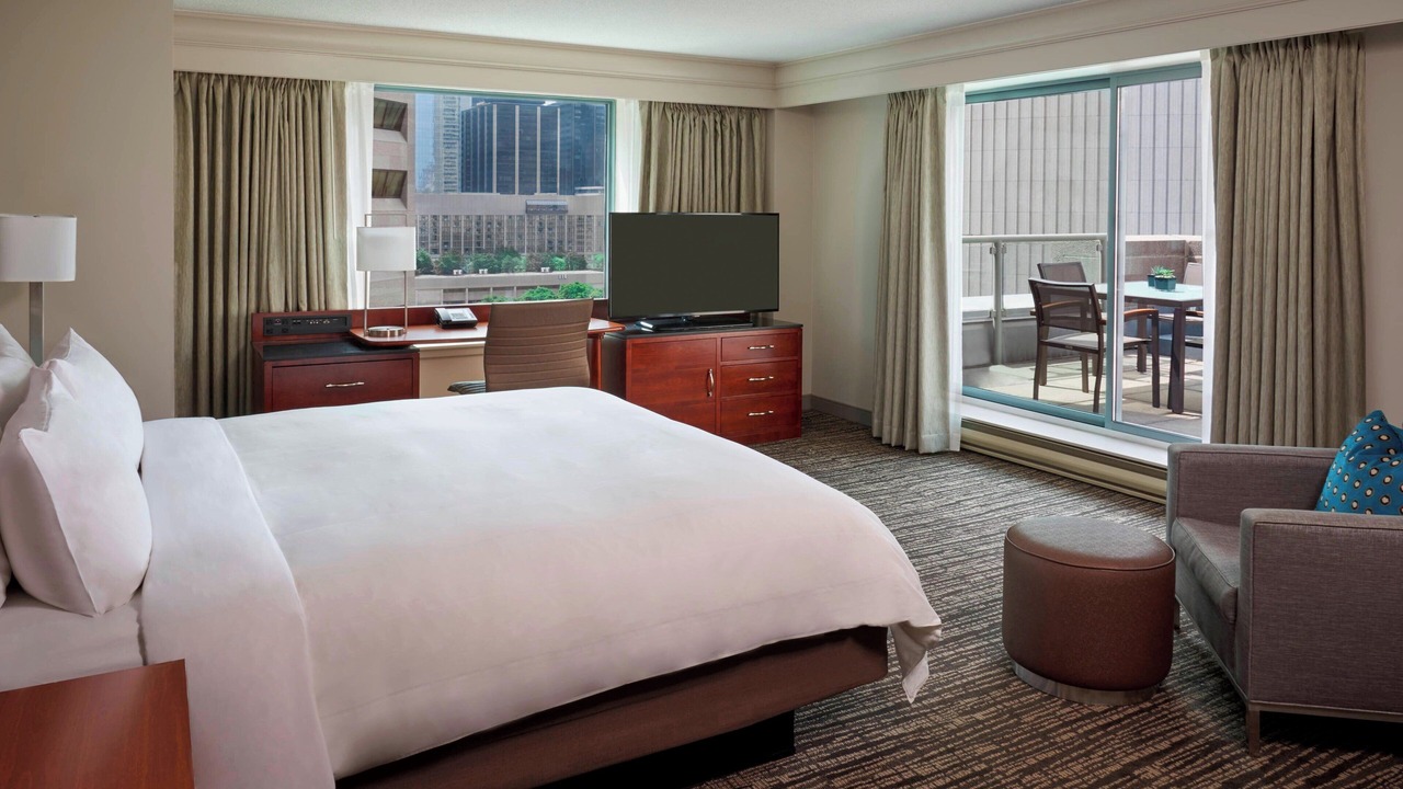 Photo of Bedroom in Bay Street Corridor