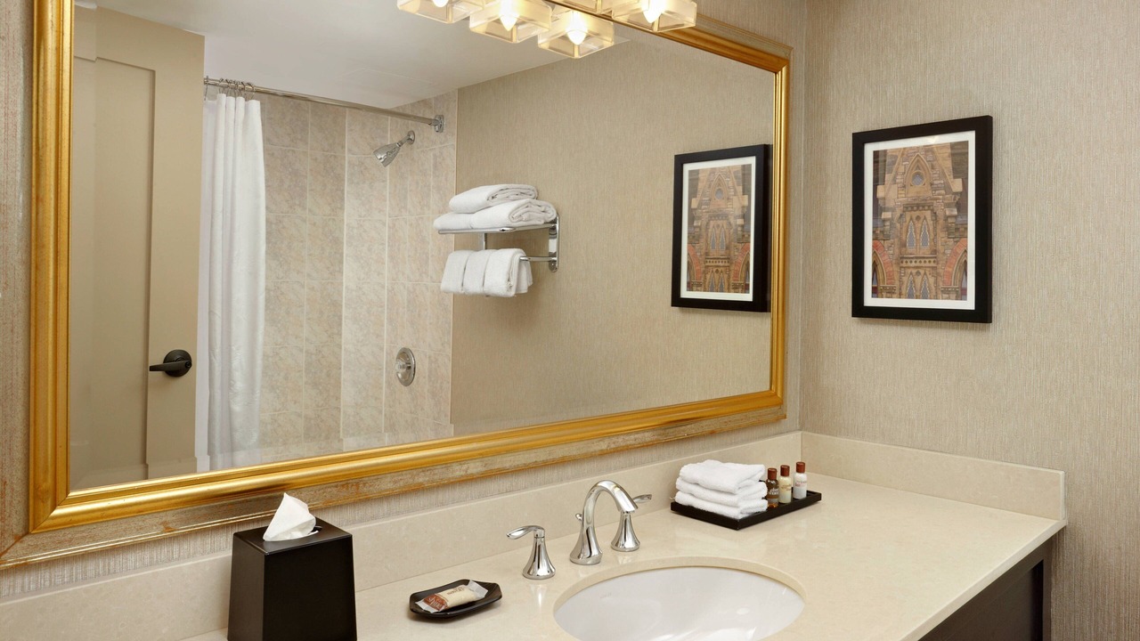 Photo of Bathroom in Byward Market - Parliament Hill