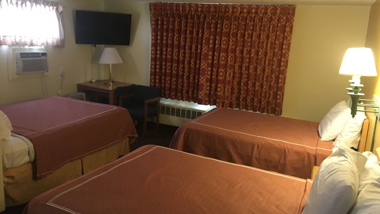 Photo of Bedroom in Niagara Falls