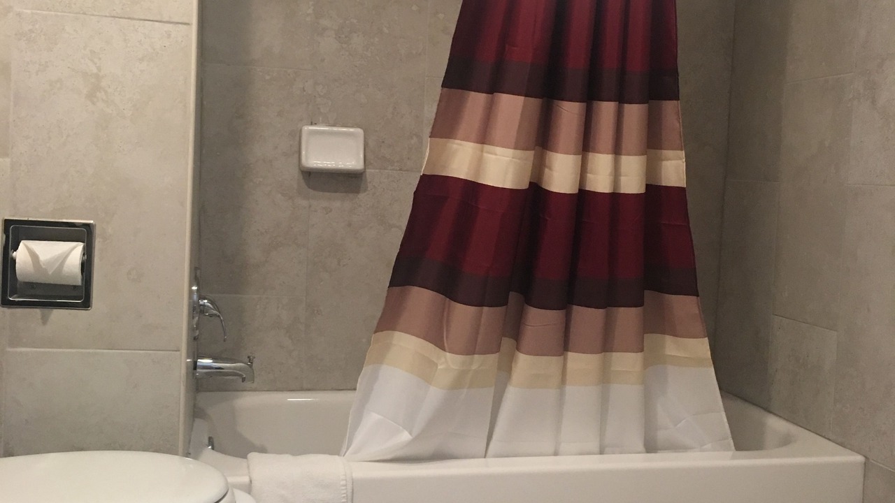 Photo of Bathroom in Niagara Falls