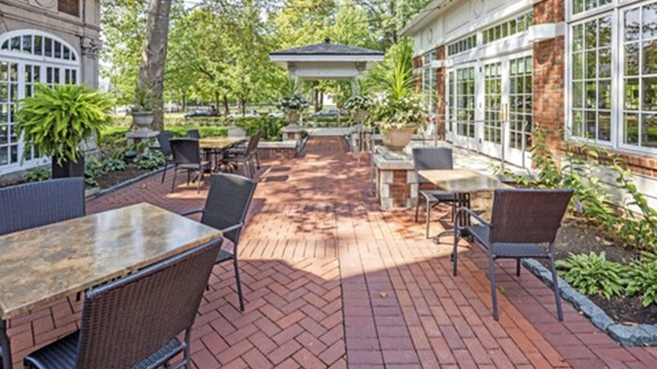 Photo of Patio Balcony in University Circle