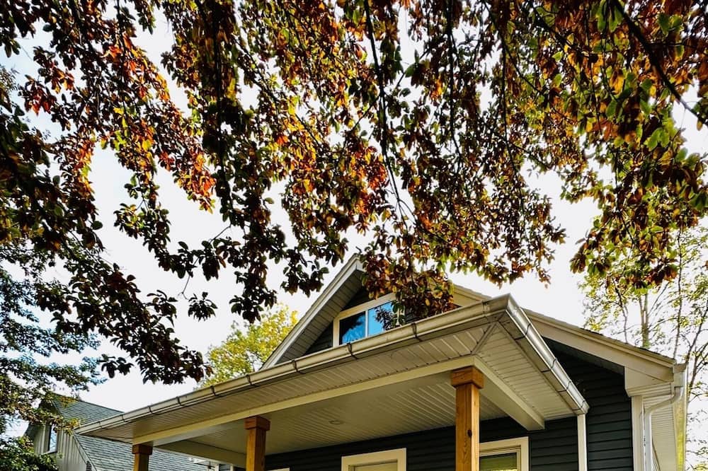 Photo of Outdoor in Erie