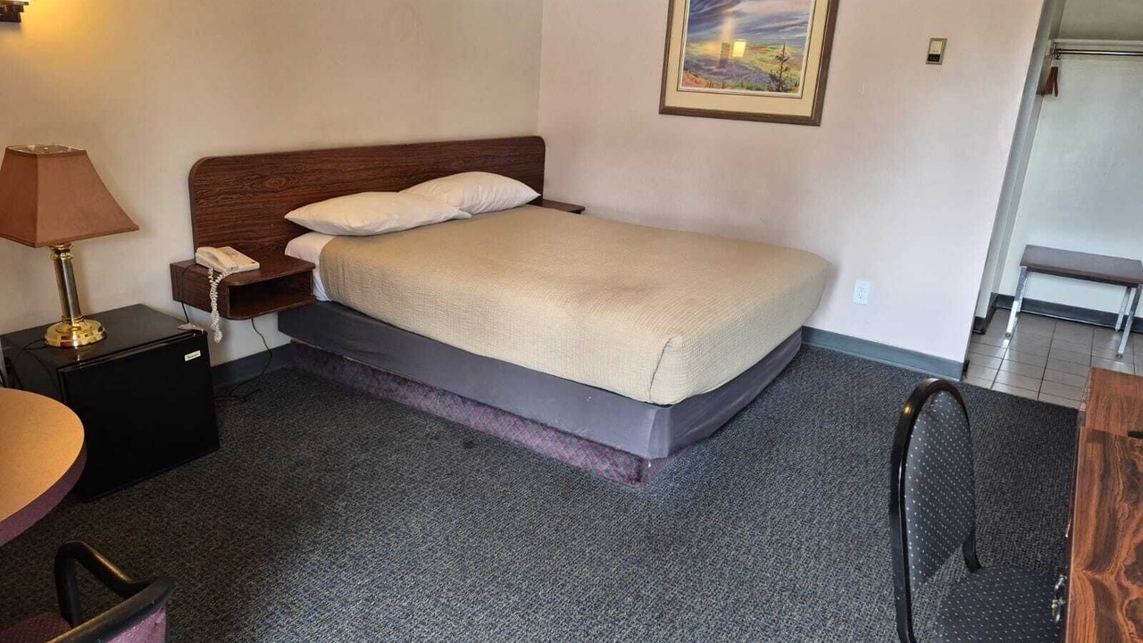 Photo of Bedroom in Jasper Place