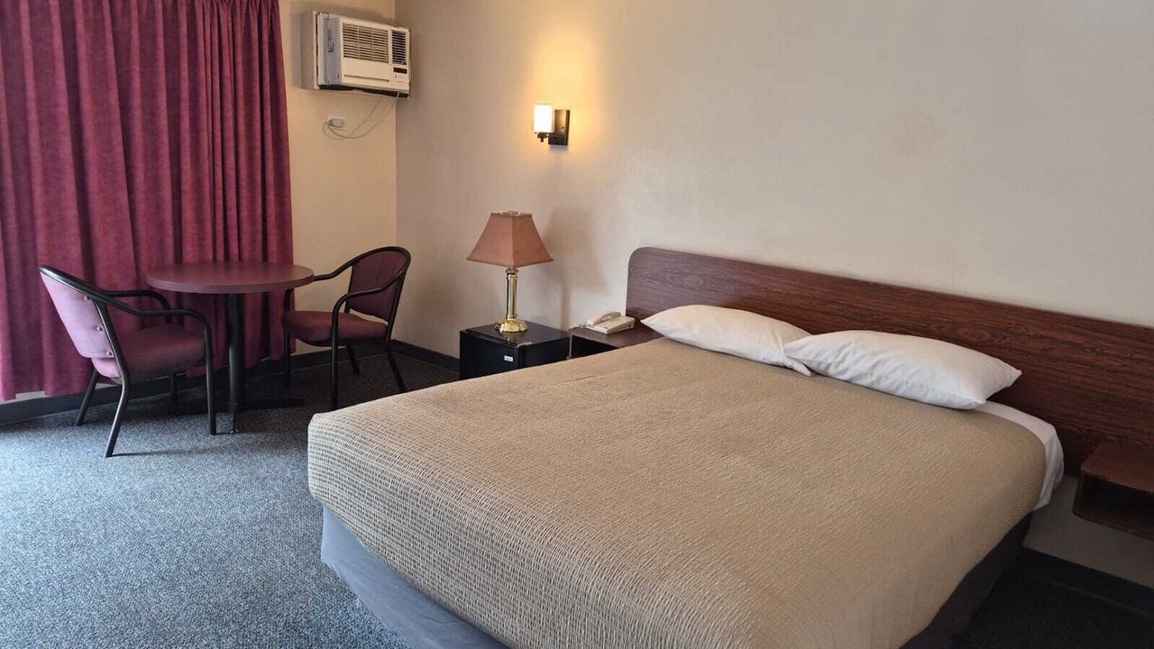 Photo of Bedroom in Jasper Place